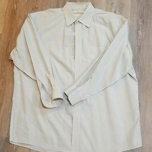 Roundtree & Yorke Gold Label Non-Iron EZ Wash